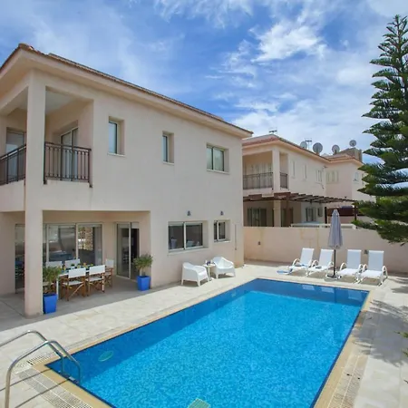 The Ultimate Guide To Renting Your Luxury 3 Bedroom With Private Pool, 1452 *