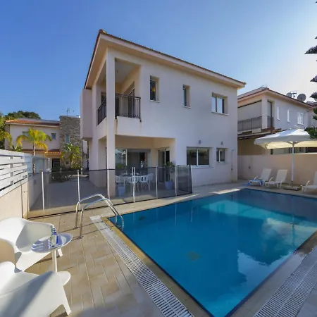 The Ultimate Guide To Renting Your Luxury 3 Bedroom With Private Pool, 1452 *