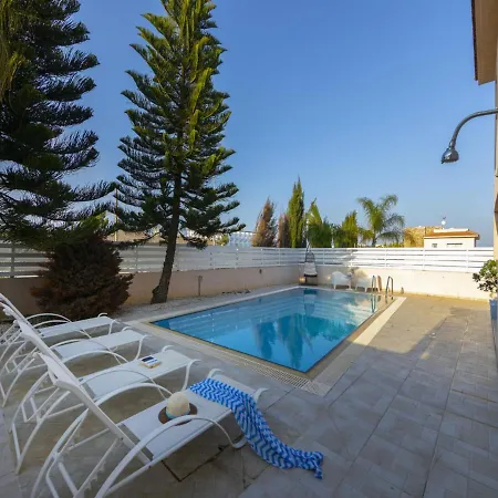 The Ultimate Guide To Renting Your Luxury 3 Bedroom With Private Pool, 1452 Villa *