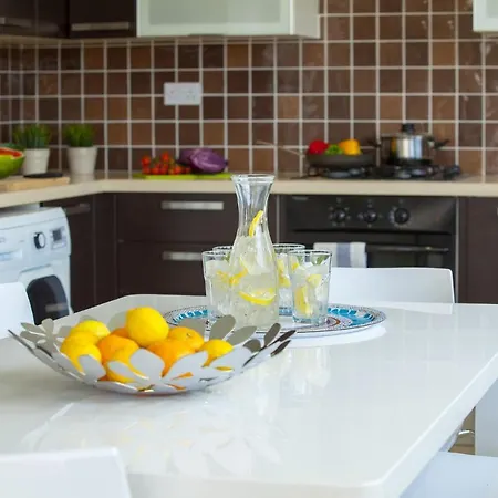 Вилла The Ultimate Guide To Renting Your Luxury 3 Bedroom With Private Pool, 1452 *