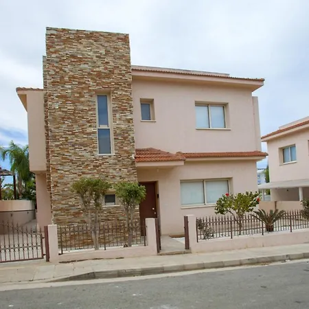 Вилла The Ultimate Guide To Renting Your Luxury 3 Bedroom With Private Pool, 1452 *